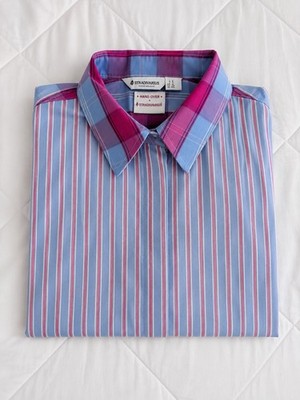 Stradivarius Women s Blue Pink Vertical Striped Button-Up Shirt Size L Regular 