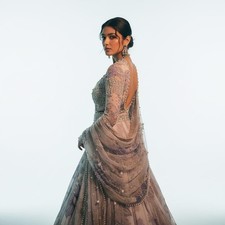 GOWN SALWAR KAMEEZ PAKISTANI INDIAN WEDDING PARTY WEAR DRESS BOLLYWOOD SUIT NEW