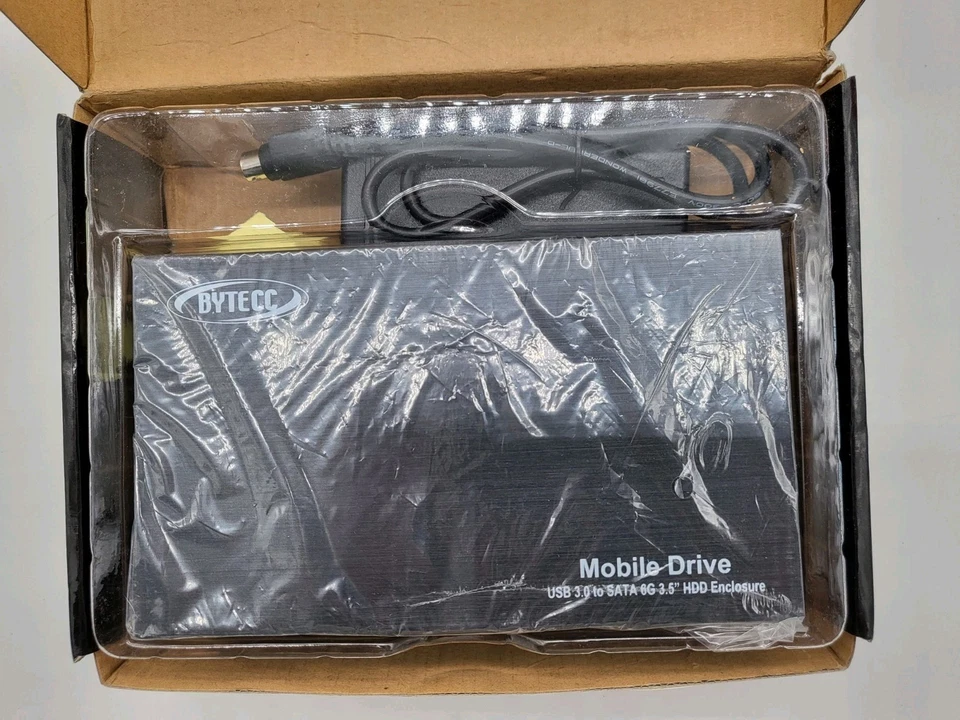 BYTECC HD-35SU3-BK 3.5" Black SATA I,II,III HDD USB 3.0 External Enclosure - Image 2 of 4