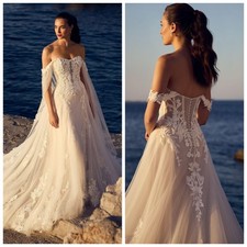 Sweetheart Tulle Evening Dresses with Lace Applique Sweep Train Party Prom Gowns
