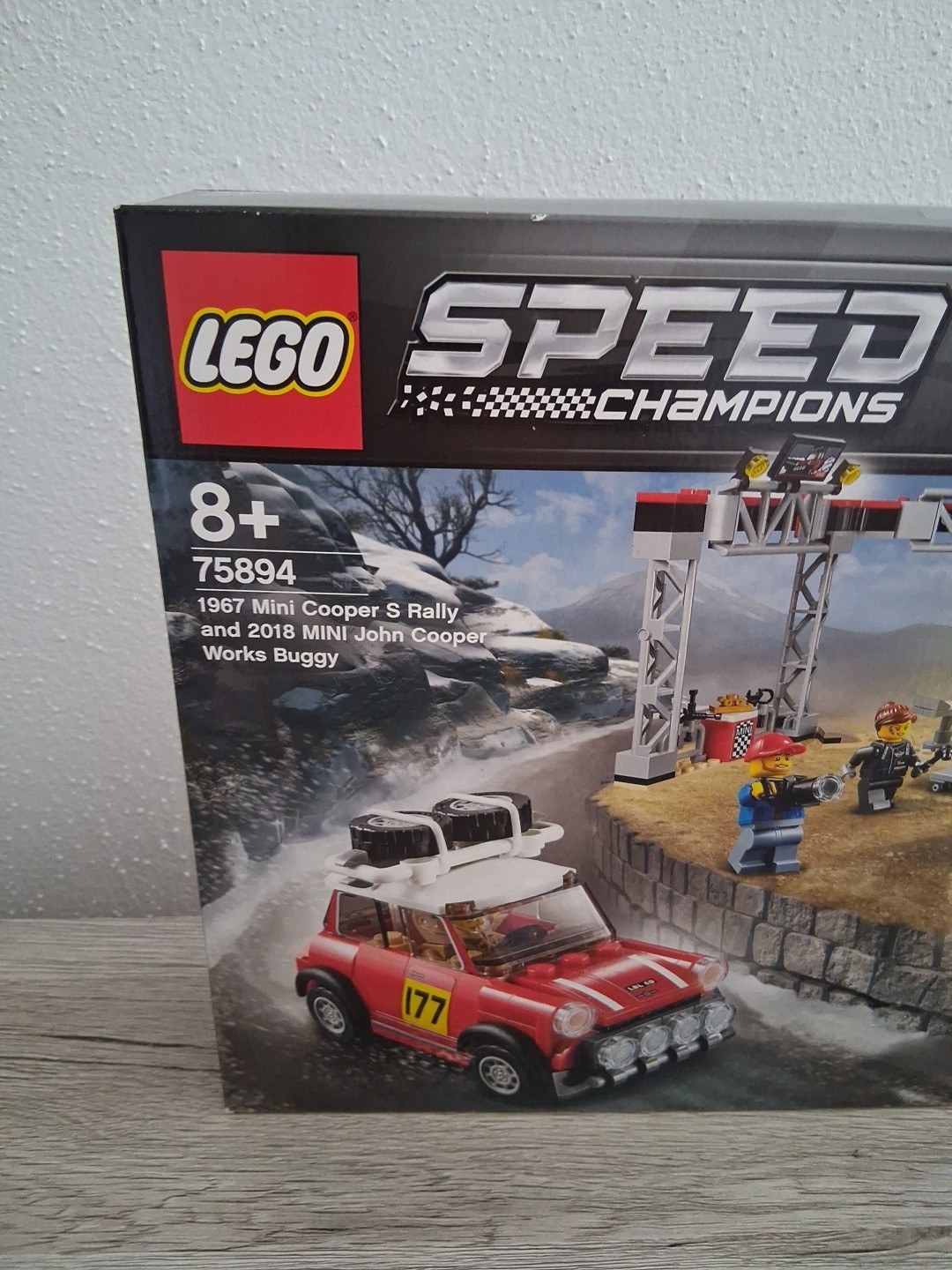 Bild 2 von 6