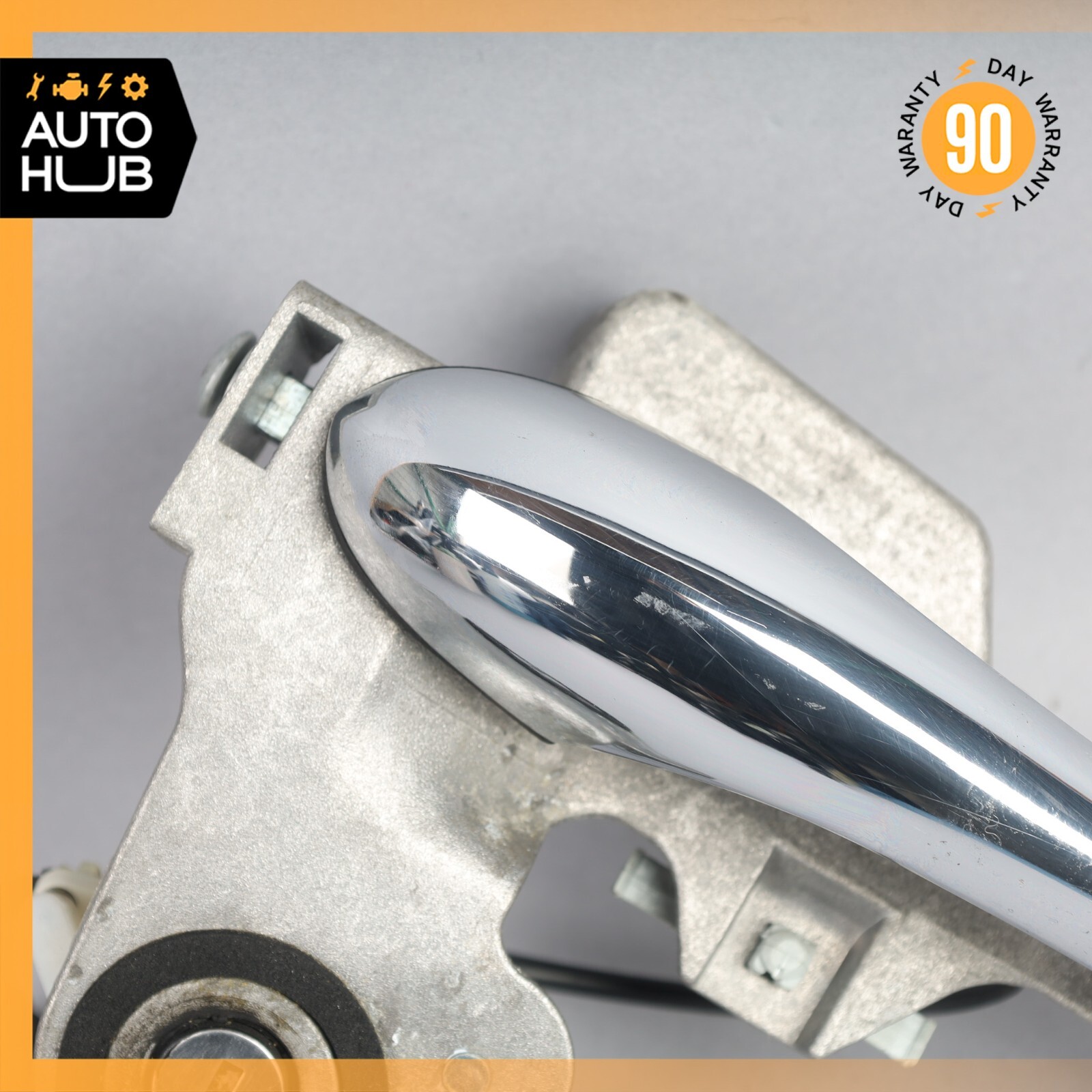 03-13 Maserati Quattroporte M139 Front Right Side Exterior Door Handle OEM