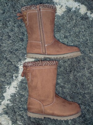Girls boots 