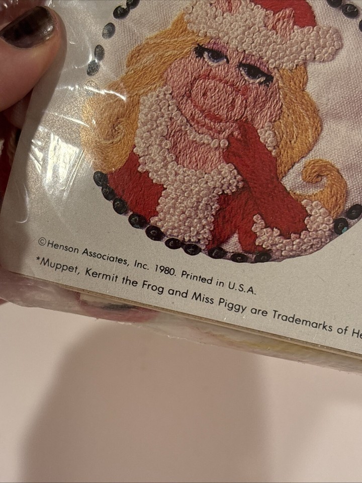 Columbia M Crewel Christmas Ornament Kit 7133 Kermit the Frog Miss