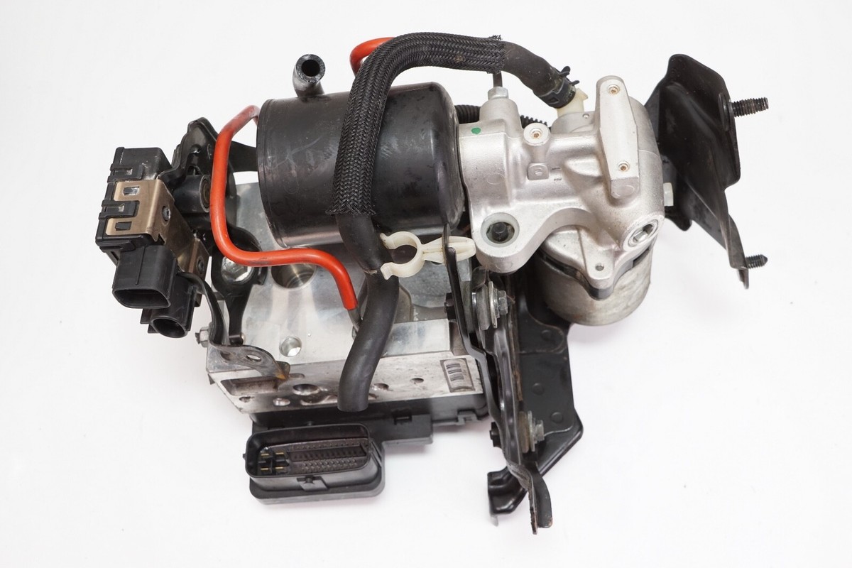 LEXUS LS460 LS600h ABS Pump Module VSA Modulator Valve OEM 2007