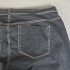 Foto 15 di 23