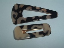 BLACK  BEIGE LUCITE BARRETTE  HAIR CLIP UP DO HAIR ACCESSORY