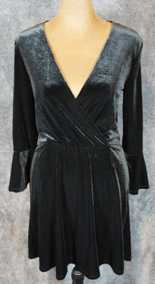 DIVIDED H&M Black Velour Dress Size 4 Faux Wrap V-Neck Flounce Velvet