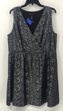 Lane Bryant A Line Sz 18 Black and Silver Sleeveless Lined Cocktail Party Dress