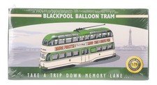 4648101 Atlas Editions 1:76/OO Blackpool Balloon Tram 'Bruce Forsyth'