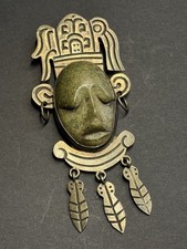 Broche de jade máscara prehispánica de plata esterlina mediados de siglo Taxco México de colección cm 31