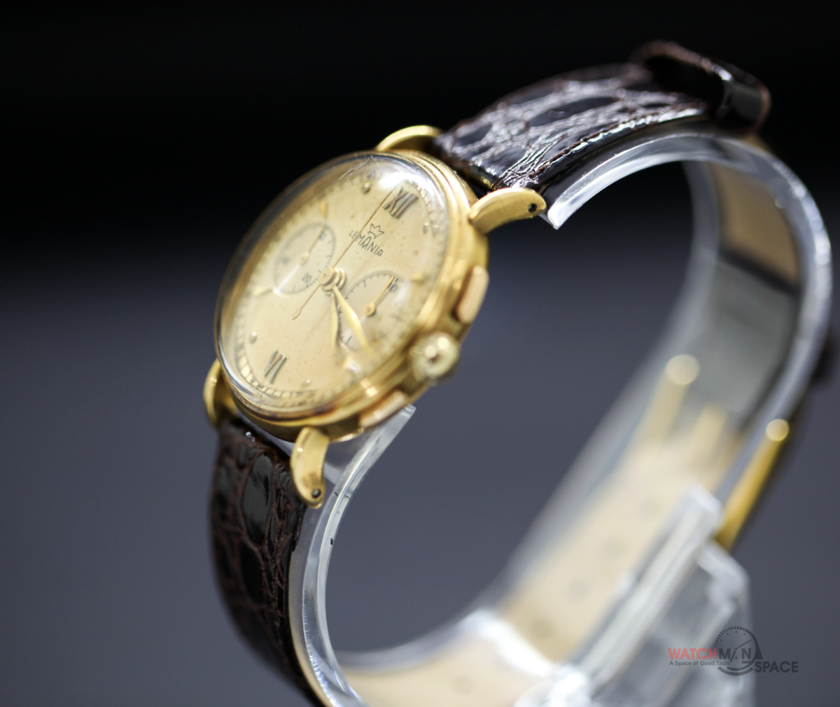 Vintage Lemania Chronograph 18K Yellow Gold Watch - 33mm w/ Patina 