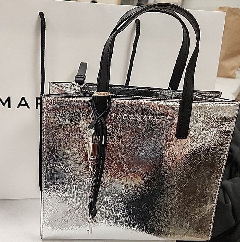 NEW Marc Jacobs Mini Metallic Leather Shoulder Bag SOLD OUT! Holiday Bag NEW Marc Jacobs Mini Metallic Leather Shoulder Bag SOLD OUT! Holiday Bag