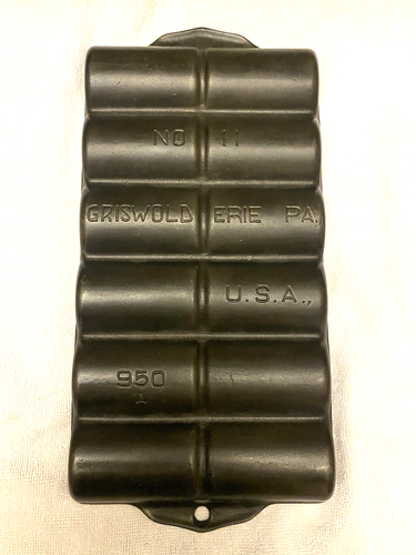 GRISWOLD 950 A CAST IRON FRENCH ROLL PAN #11 RESTORED ERIE PA USA RARE VARIATION