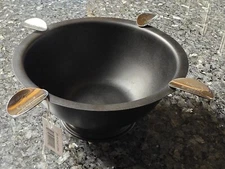 Stinky Cigar Ashtray, Windproof/Matte Black Stainless-4 Steel Stirrups-Brand New