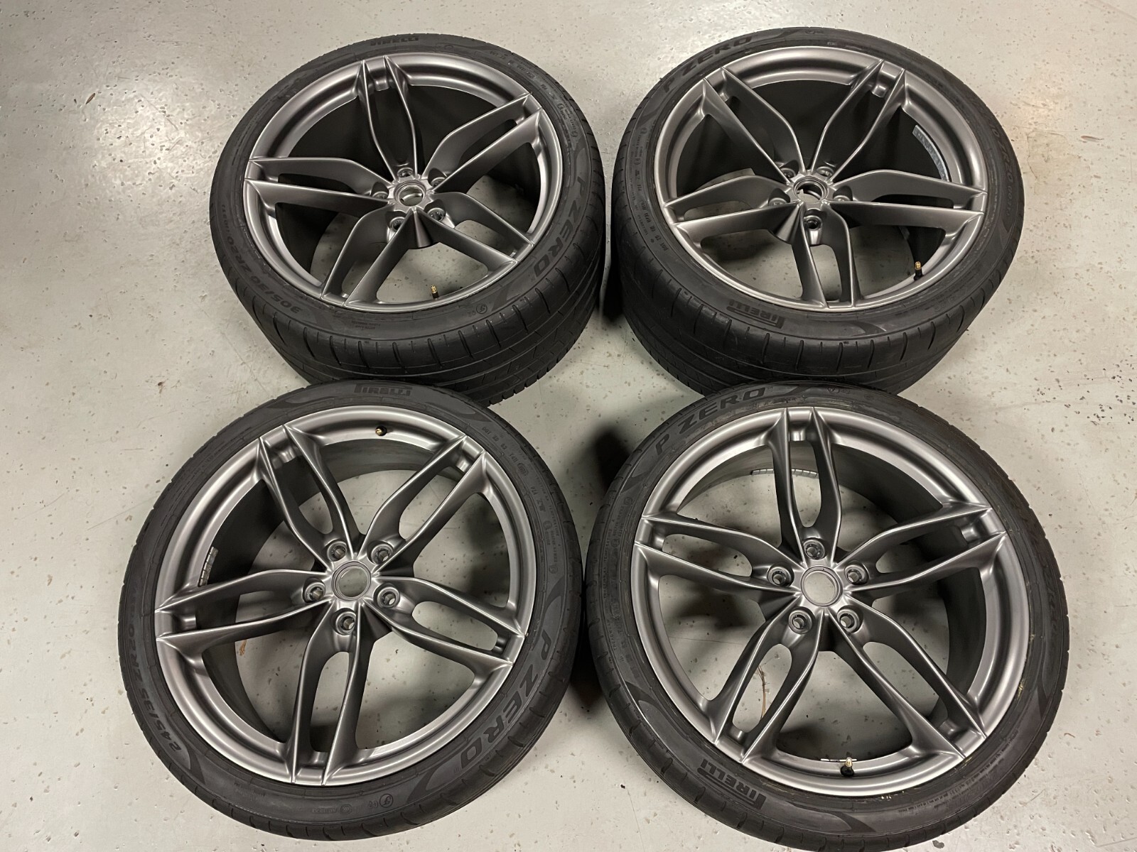 Ferrari 488 Wheels OEM GTB Factory Grigio 458 REAL Pista