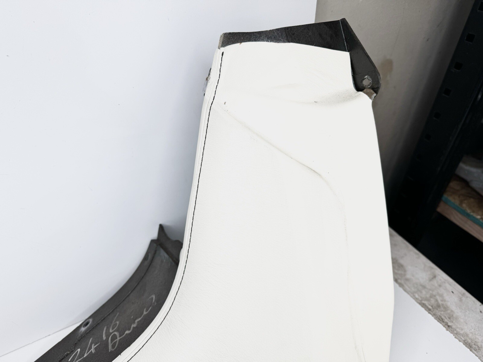✅ 2005 - 2016 Aston Martin DB9 Rear Seat Panel Cover Leather Quarter Middle OEM