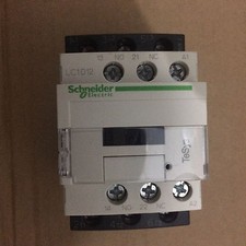 New in box LC1D12F7C Schneider  Contactor