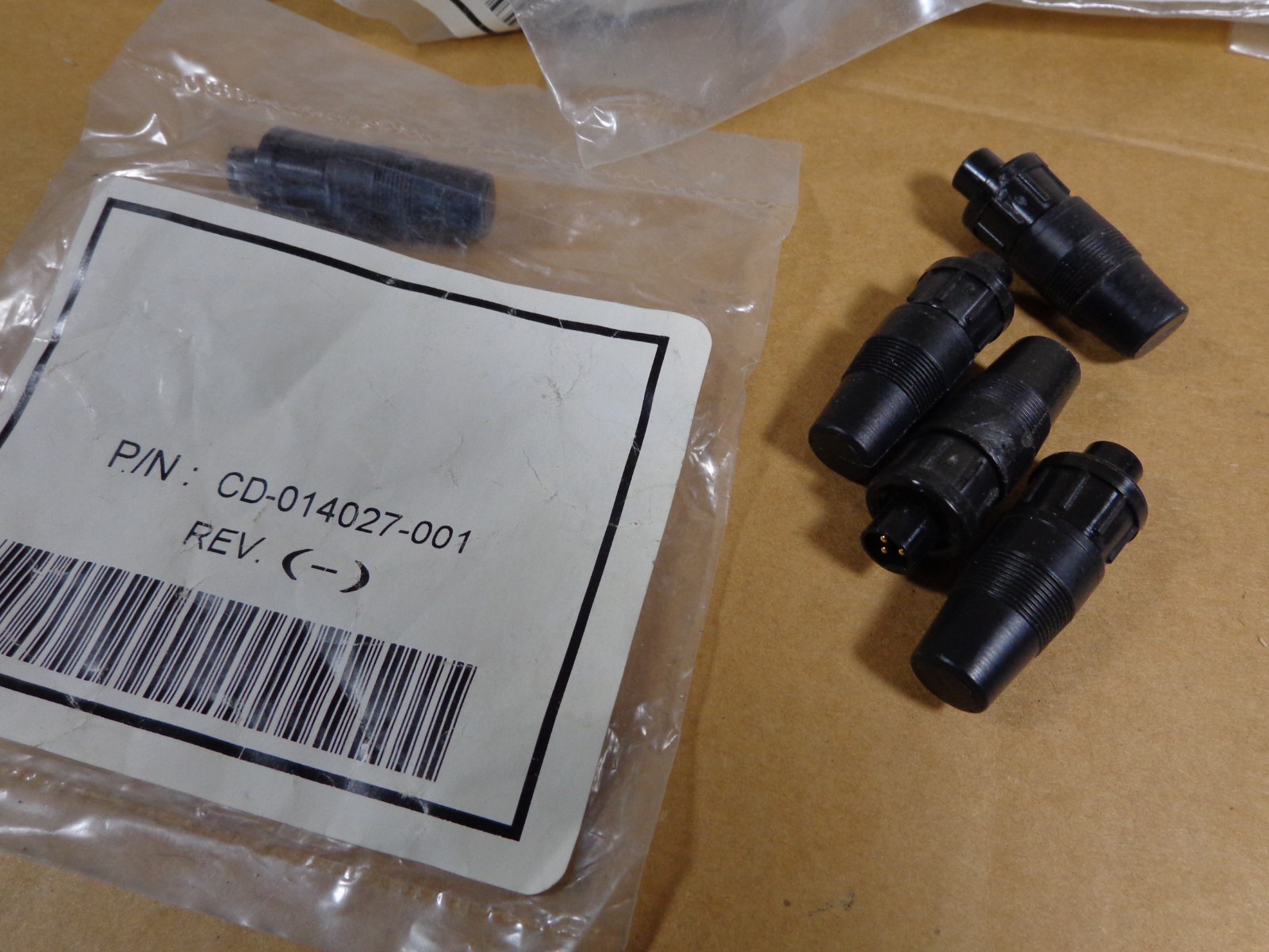 Harris XG-100M Mobile Radio CAN Port Terminator Straight CH-100 CD-014027-001