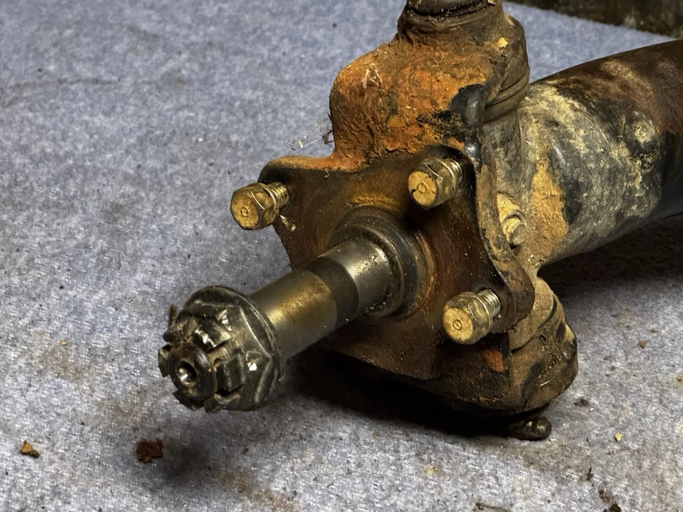 1986 1985 Honda FourTrax 250 TRX250 2x4 OEM FRONT LEFT CONTROL J ARM  - Image 4 of 4