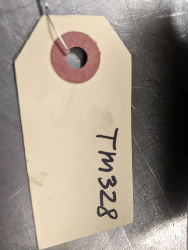 Правый противотуманный фонарь в сборе для 03–08 Isuzu Ascender 4.2 - Изображение 4 из 4