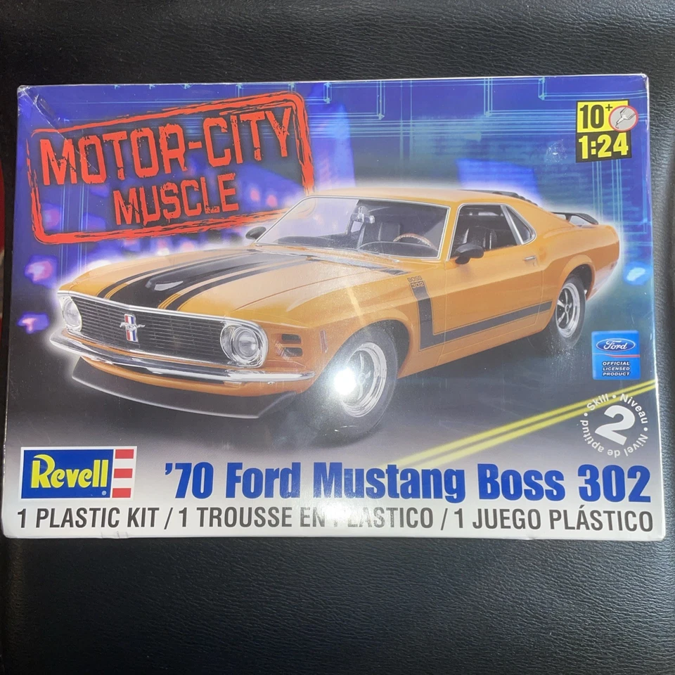 Revell Motor City Muscle 1970 Ford Mustang Boss 302 1/24 Box Open But Parts Seal - Image 2 of 4