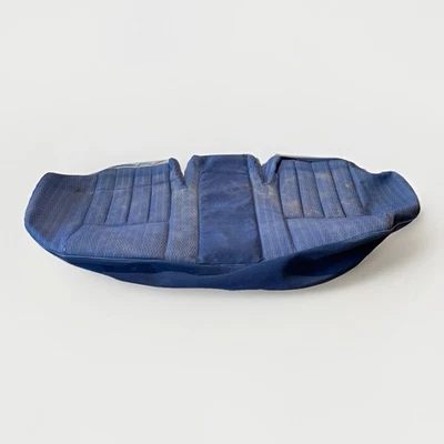 Siège inférieur arrière Mercedes-Benz W124 berline tissu bleu 1249102416 - Photo 1/4