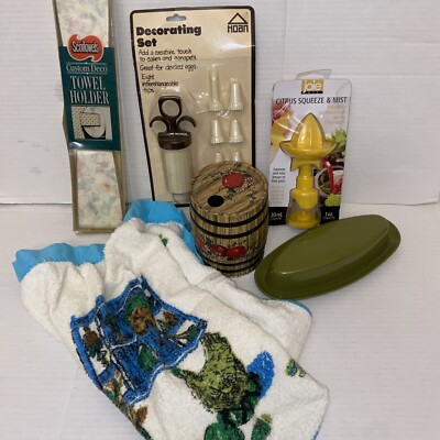 Lot Of 6 Kitchen Gadgets Some Vintage