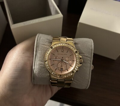 Michael Kors Baguette-Bezel MK5412 Wrist Watch for Women  display picture 3