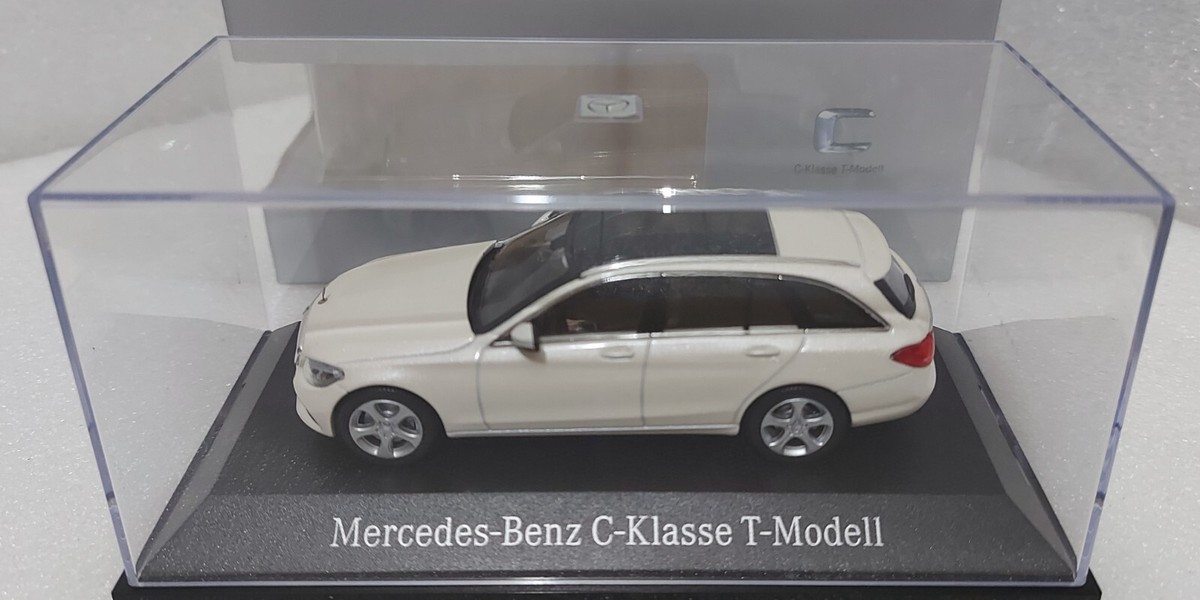 Mercedes-Benz 1/43 W205 前期型 1:43 Mercedes-Benz C-Class W205 Late C-Klasse Minicar White