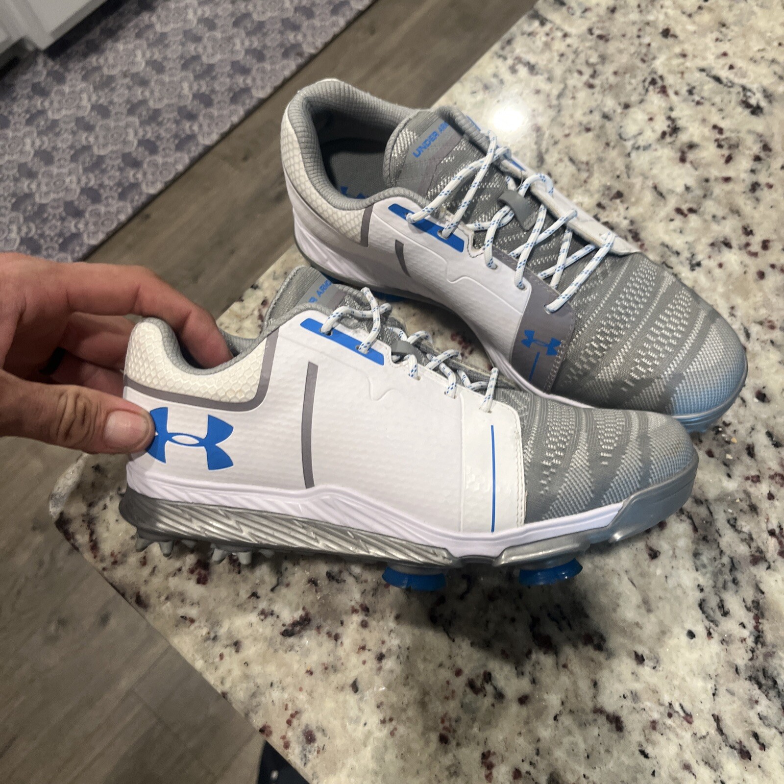 Under Armour UA Tempo Sport Golf Cleats White Grey Blue 1292752-141 Womens 6