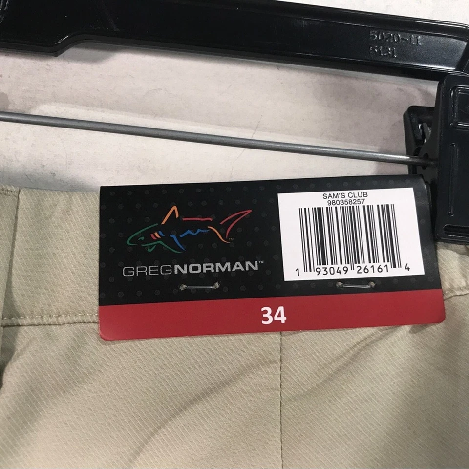 Pantalón corto de golf Greg Norman Cargo, para hombre talla 34 - caqui Foto 3 de 4