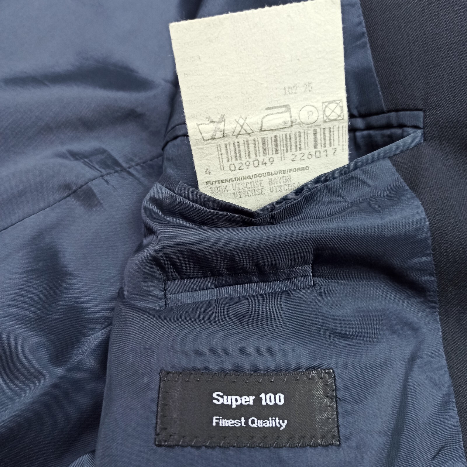 Hugo-Boss Mens Suit Jacket EU-50 UK-40R Black Virgin Wool Blazer Super-100 thumbnail 9