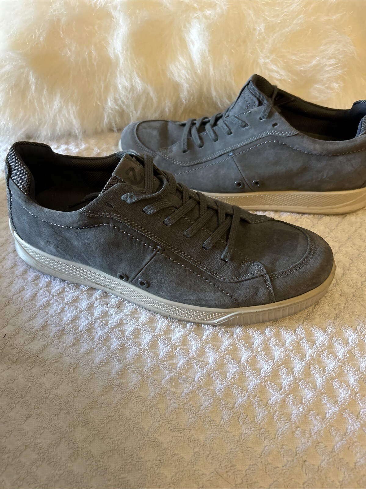 Ecco Byway Dark Shadow Men's Comfort Sneakers  - Size US 12M image 2