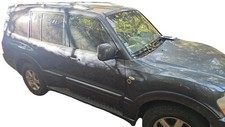 Porte arrière et accessoires Mitsubishi PAJERO