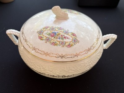 National Brotherhood Operative Potters, 22 k  Gold Royal Warranted, Serving Bowl