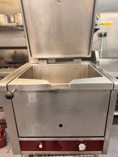 Charvet Tilting Bratt pan, gas burner with electric ignition, great condition.