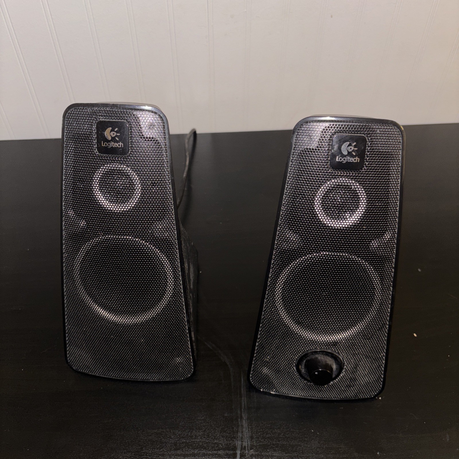 Logitech Z520 2.0 Speaker System Black PC Monitors Laptop Co