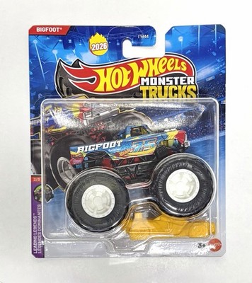 Mattel Hot Wheels Monster Trucks BIGFOOT  Spielzeugauto Diecast FYJ44 Neu Ovp