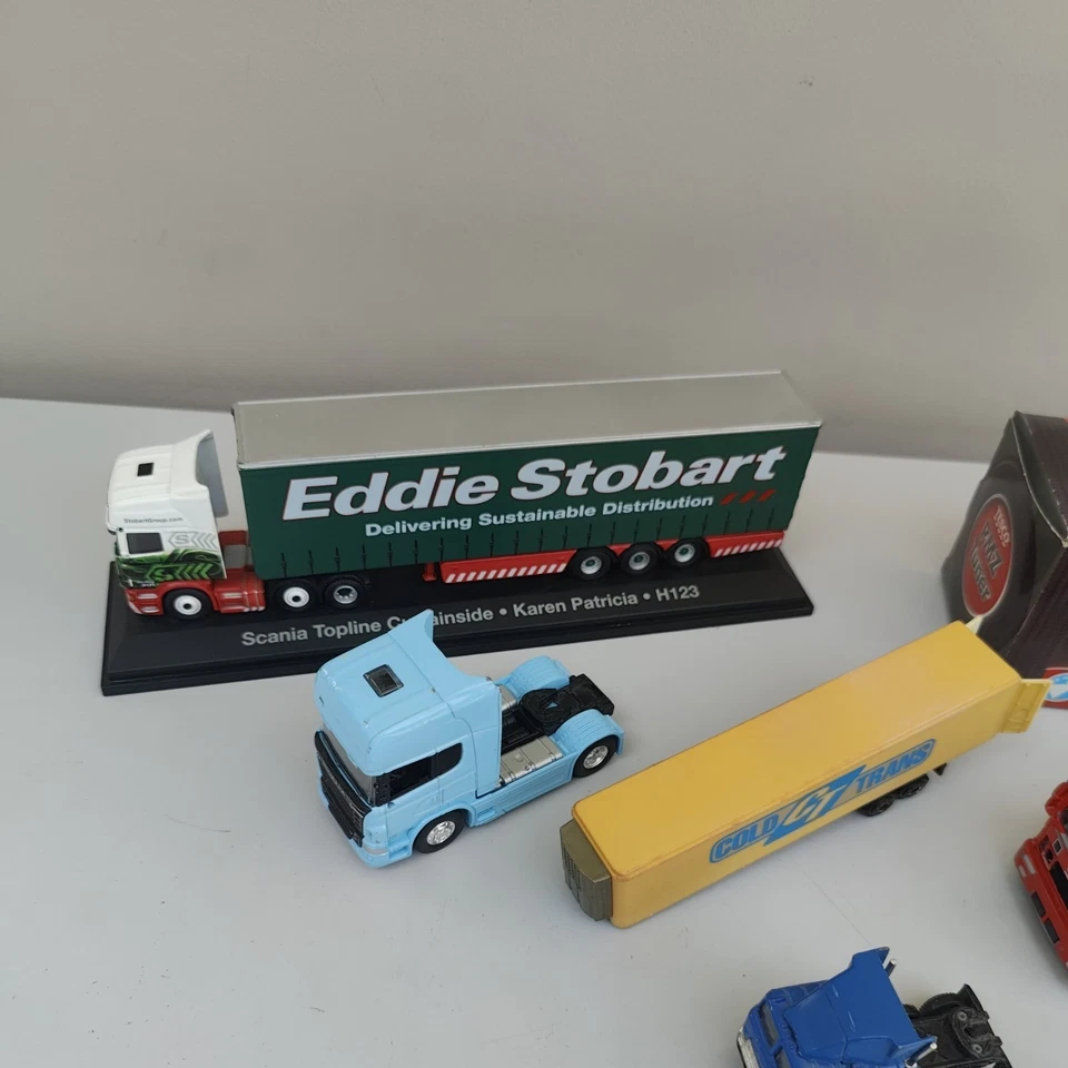 Paquete de remolque para autos camiones Stobart camión de bomberos 61055 Welly Scania repuestos X6 leer Foto 3 de 4