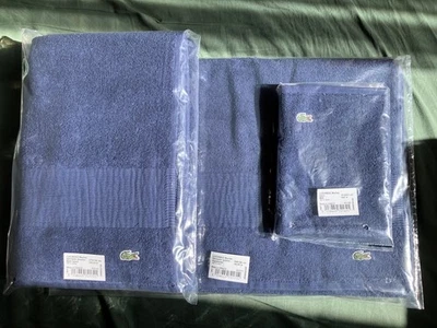 Ensemble 3 serviettes de bain Lacoste Bleu Marine Neuf Emballé - Photo 1/4