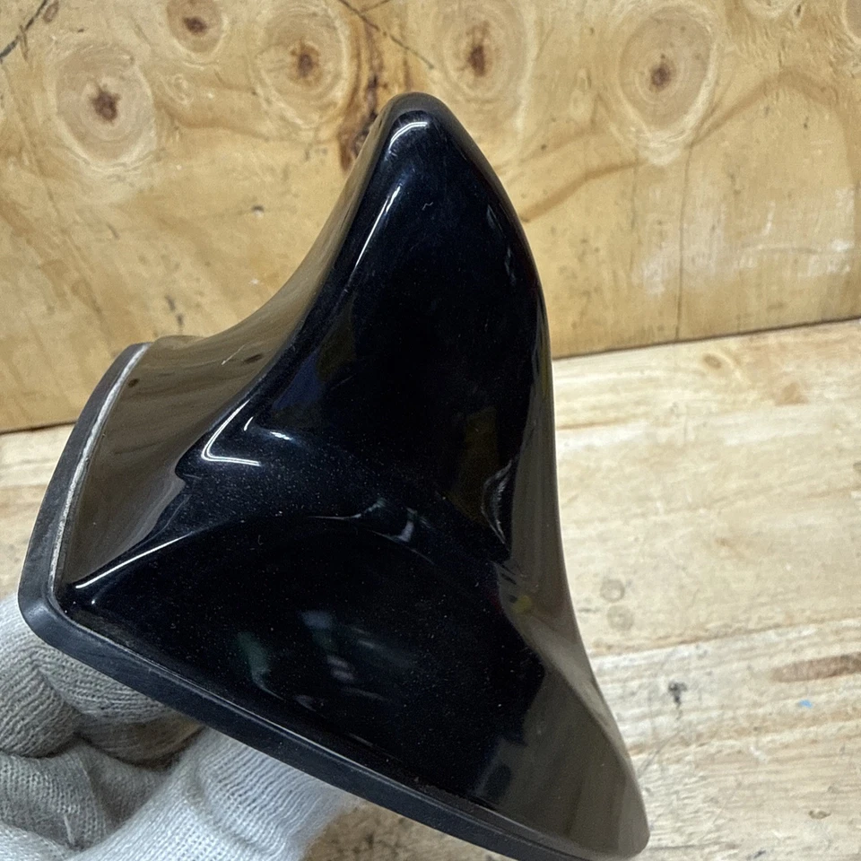 2011-2015 Hyundai Sonata Antenna Shark Fin 96210-4R100AA OEM — 第 4/4 张图片