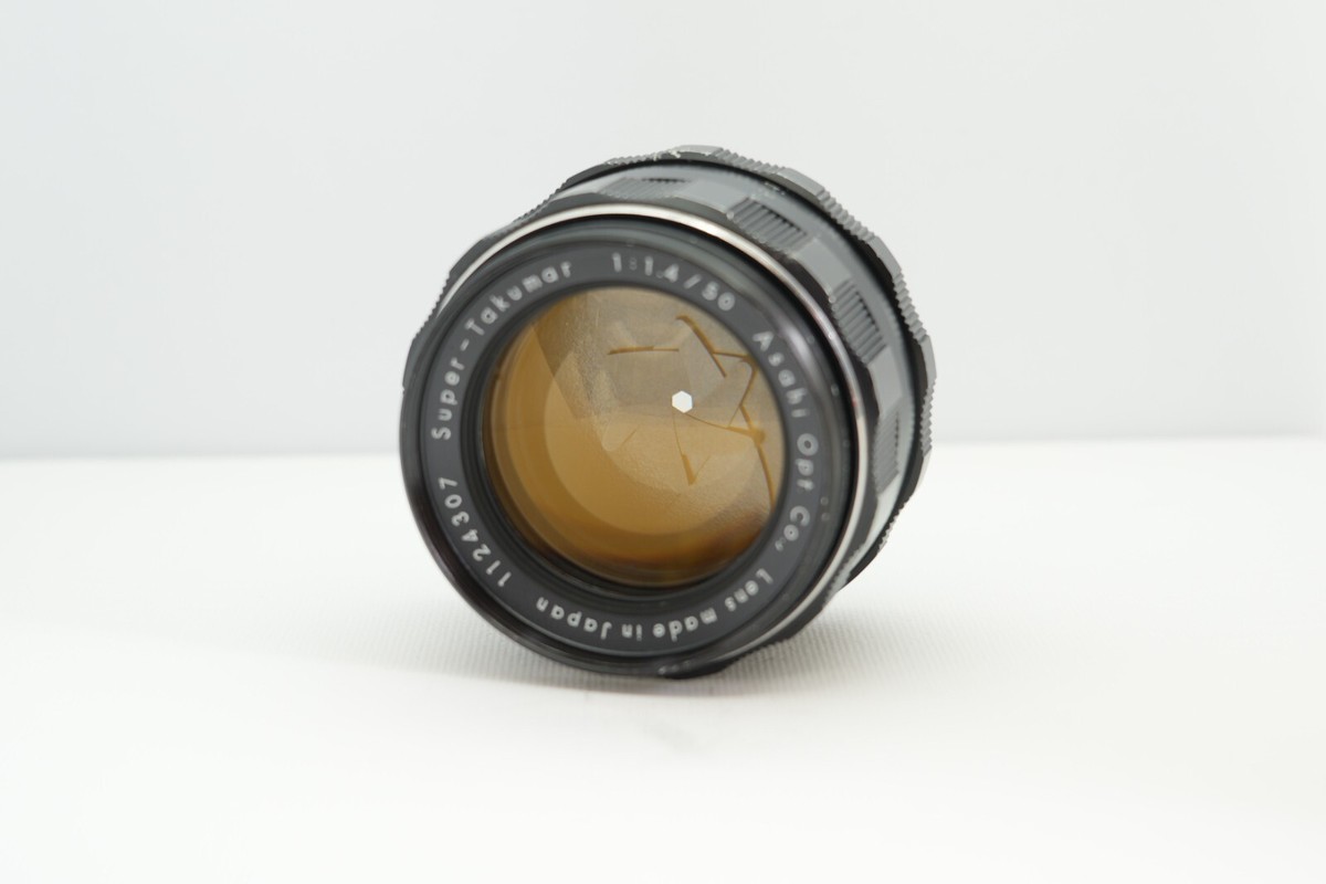8 Element [NEAR MINT] PENTAX Super Takumar 50mm f1.4 Model MF Lens