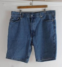 LEVI'S MENS 405 JEAN SHORTS W42/L10 NWOT