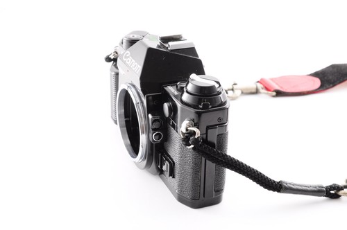 Canon AE-1 Program Black / Lens New FD 35-70mm f/3.5-4.5 Excellent+5 SLR Y2259 - Picture 4 of 20