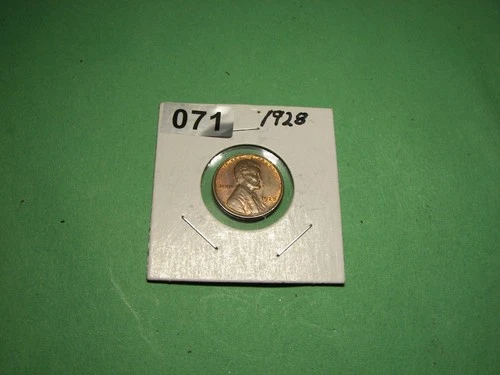 (071) 1928 R/B Lincoln Cent/Penny a Nice AU Collectible Coin