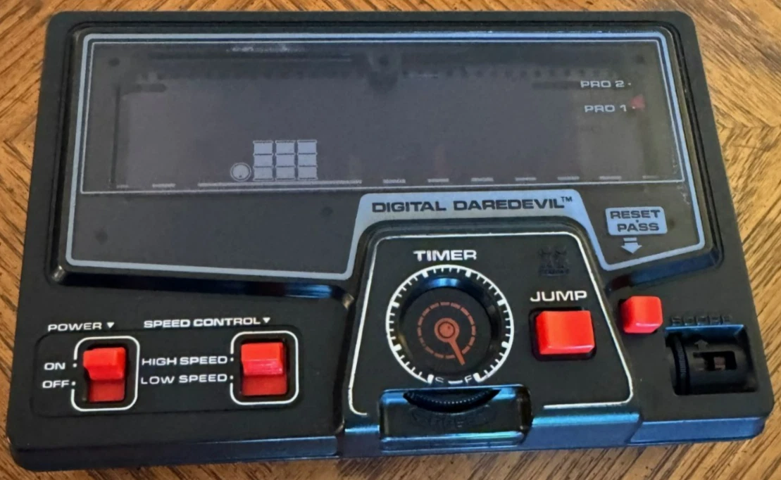 juego tomy made in japan cosmic combat tomytron - Acheter Autres jeux vidéo et consoles sur todocoleccion