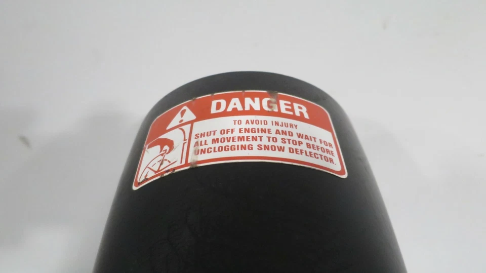 Lanzador de nieve Gilson OEM CONDUCTO DE DESCARGA GIRATORIO + Herrajes aptos para soplador de nieve ST422 Foto 4 de 4