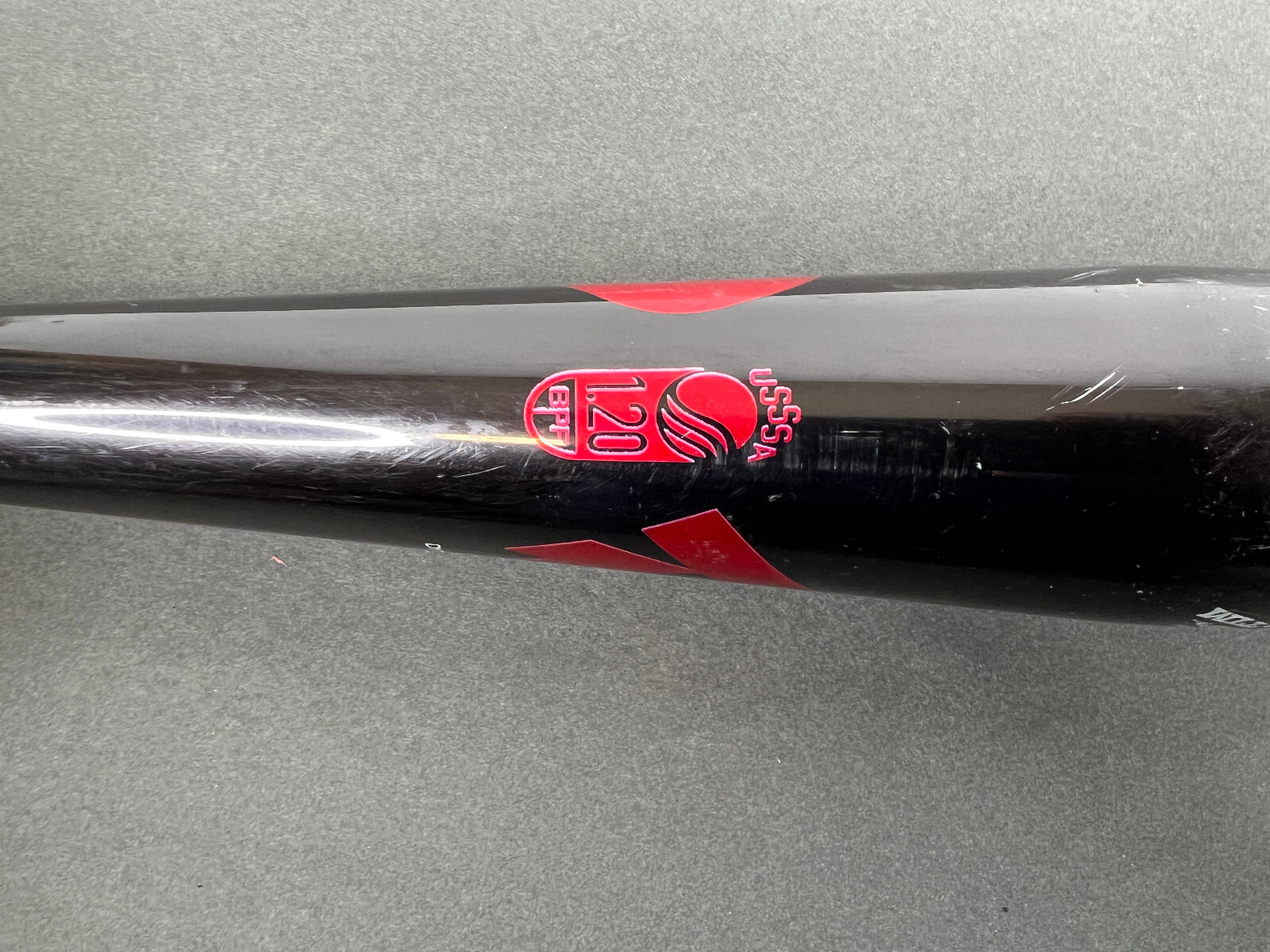 DeMarini Ultimate Weapon Singlewall 34"/26oz Aluminum Softball Bat UWE