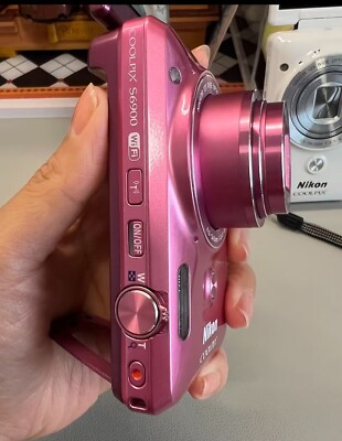 Nikon COOLPIX S6900 16MP 12x Optical Zoom Flip Long Screen Digital